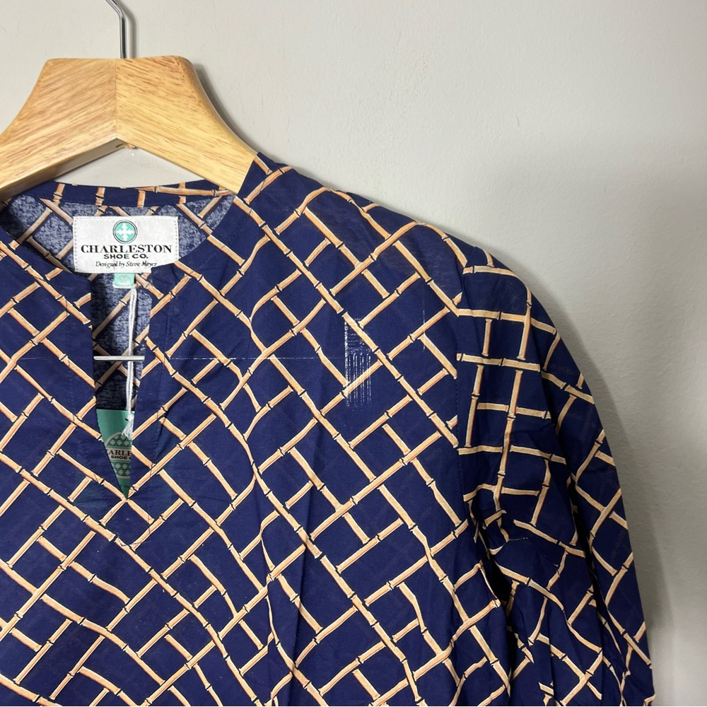 NEW Charleston Shoe Company Bamboo Tunic Navy Blue Size Medium 646 - Picture 2 of 9